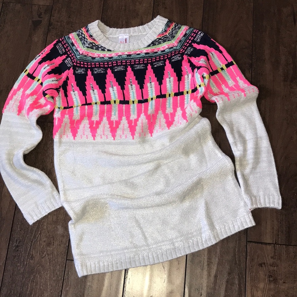 Girls sweater NWOT